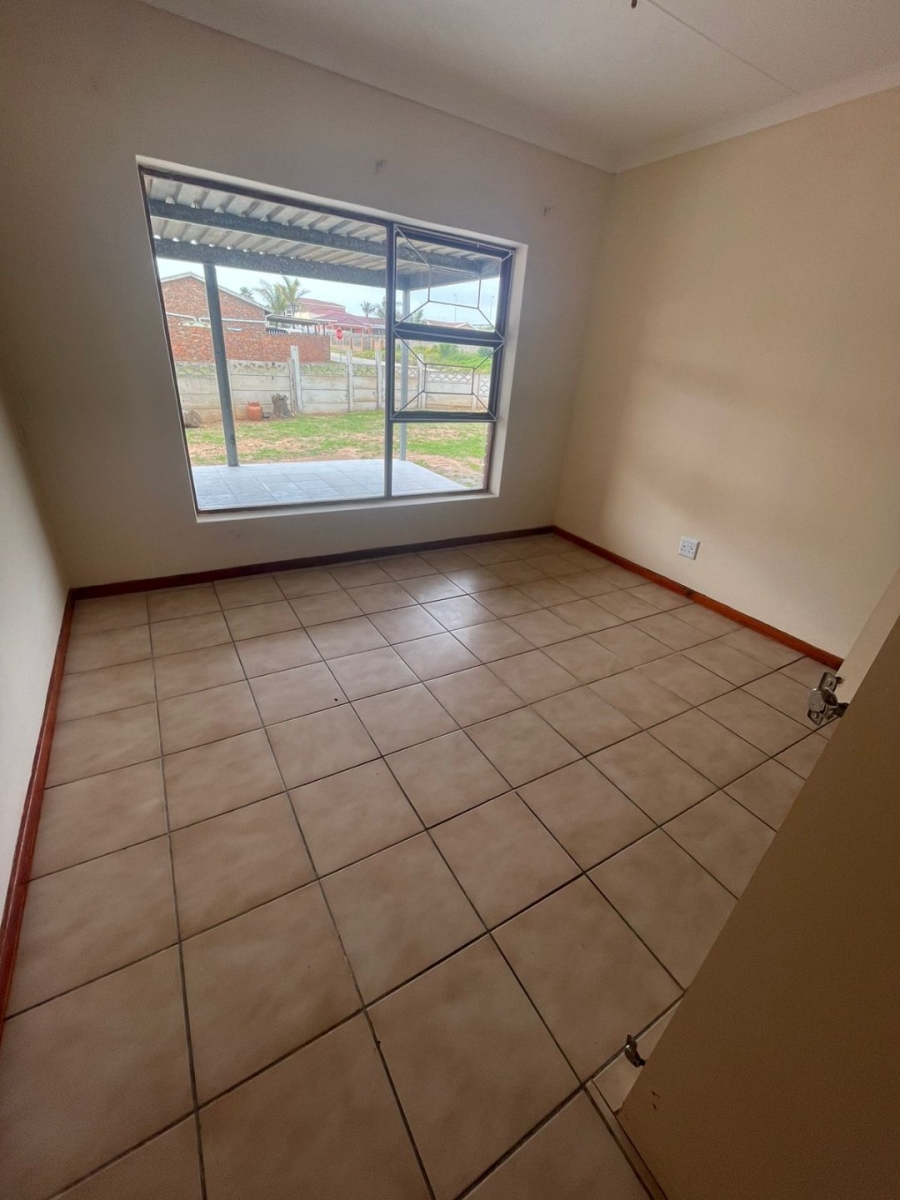  Bedroom Property for Sale in Azalea Park Eastern Cape